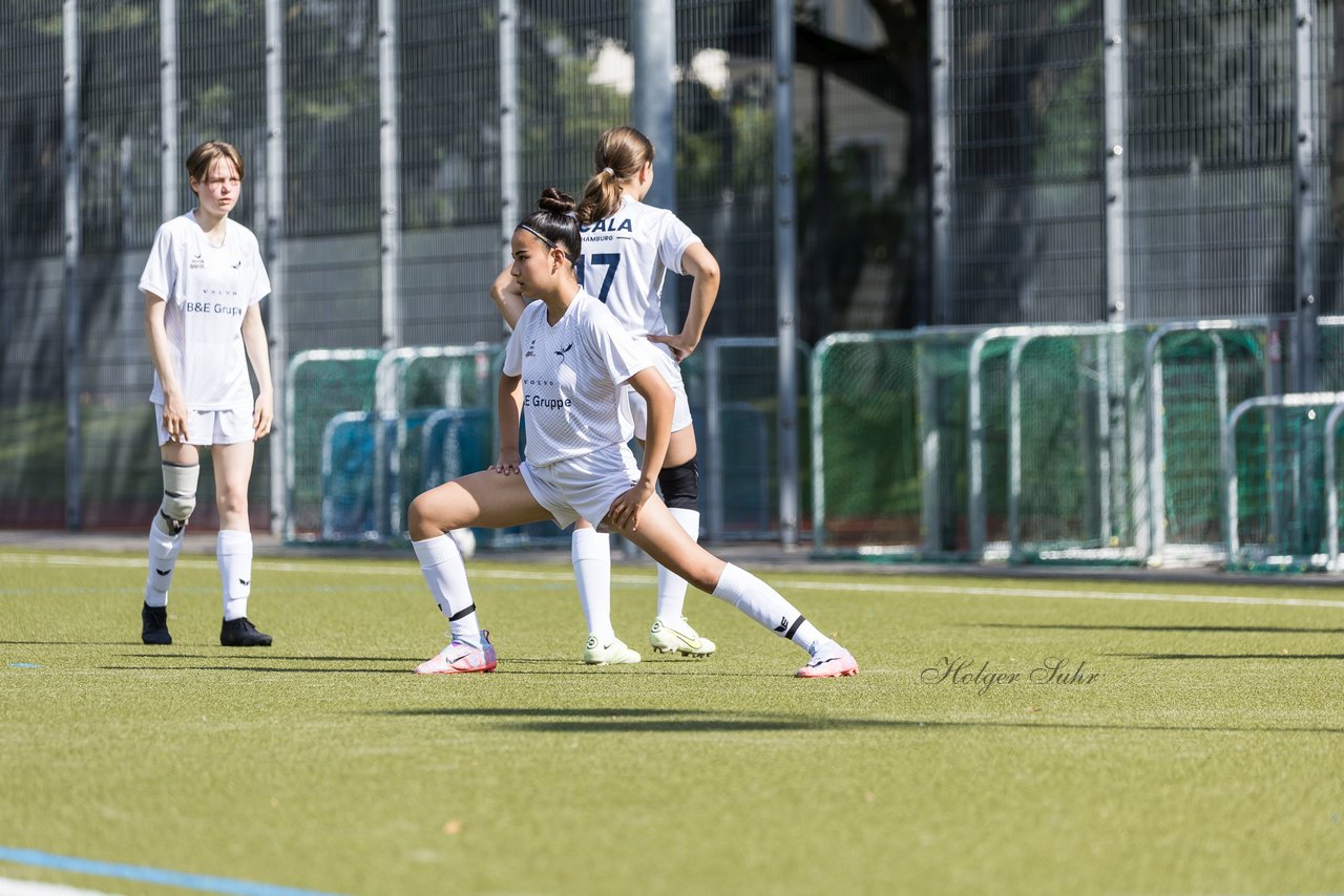 Bild 56 - wBJ Alstertal-Langenhorn - SV Henstedt-Ulzburg : Ergebnis: 4:1